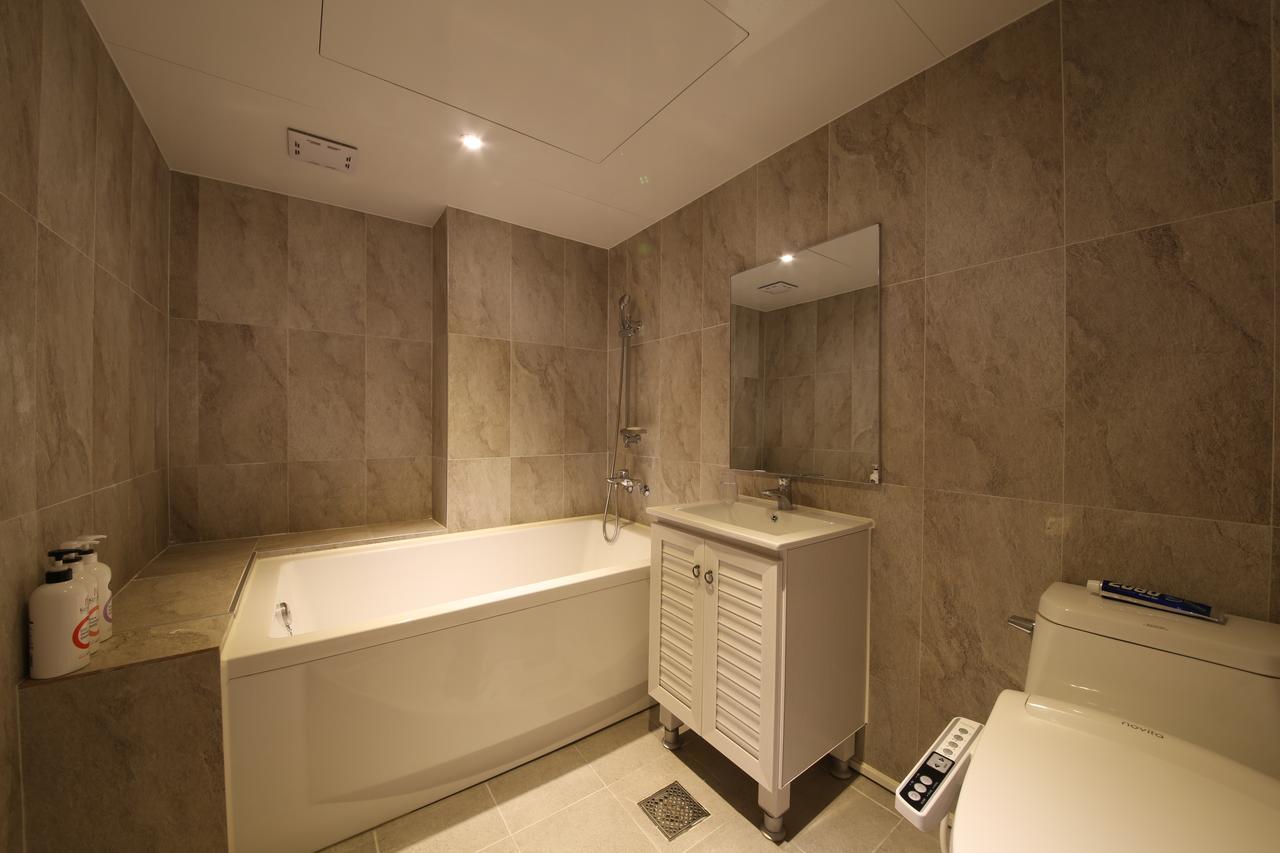 Winner Hotel Чонджу Экстерьер фото